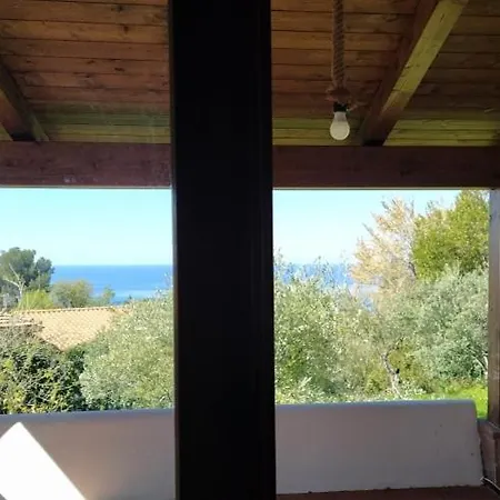 Casa Indipendente A * 马拉泰亚