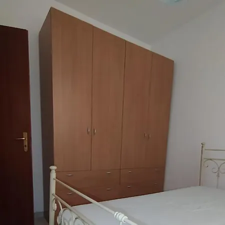 Casa Indipendente A * 马拉泰亚