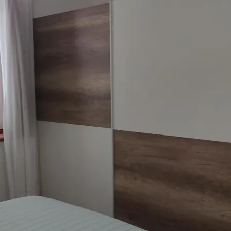 Casa Indipendente A 別荘 *